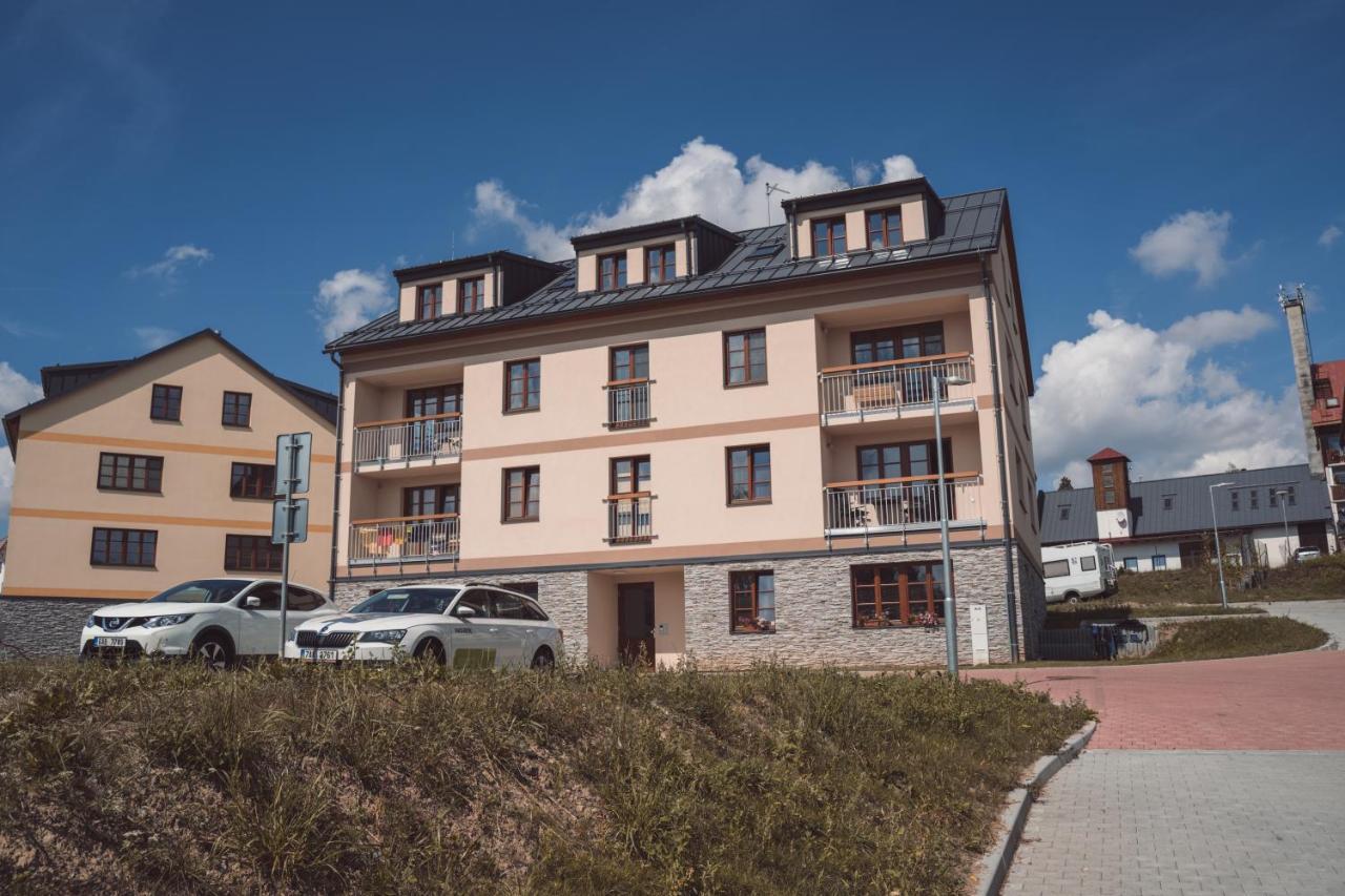 Apartman Sjezdovka Кашперске-Гори Экстерьер фото